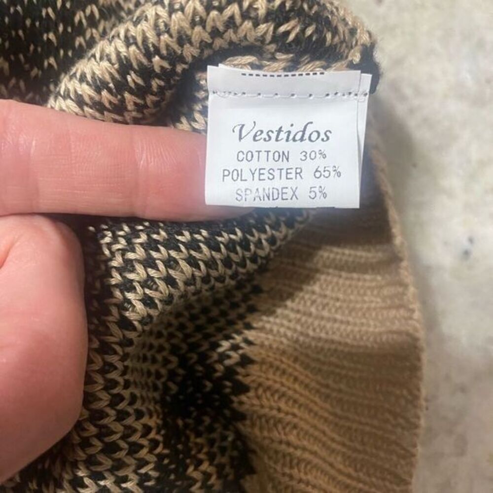 Women’s La Mode size medium leopard sweater 3/4‎ sleeve - Picture 3 of 6